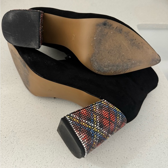 Gorgeous Betsy Johnson Black with Holiday heel booties - Picture 2 of 4